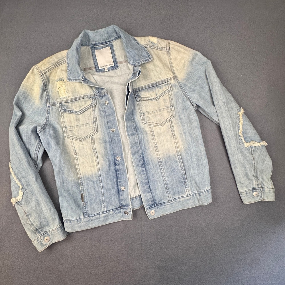 Calvin Klein Large Unisex Light Blue Denim Wash Jacket‎ Distressed Yellowed Snap